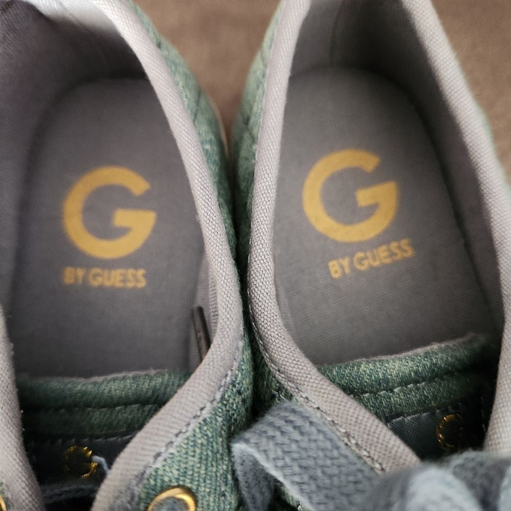 G By Guess Womens Fashion Sneakers Sizr 6.5 - Picture 6 of 11